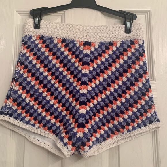 Forever 21 Pants - Forever 21 beach crochet shorts